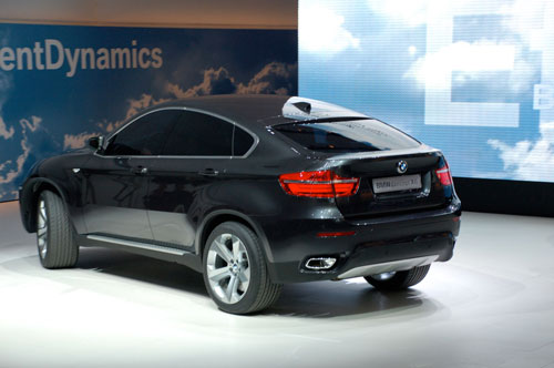 BMW X6 revealed