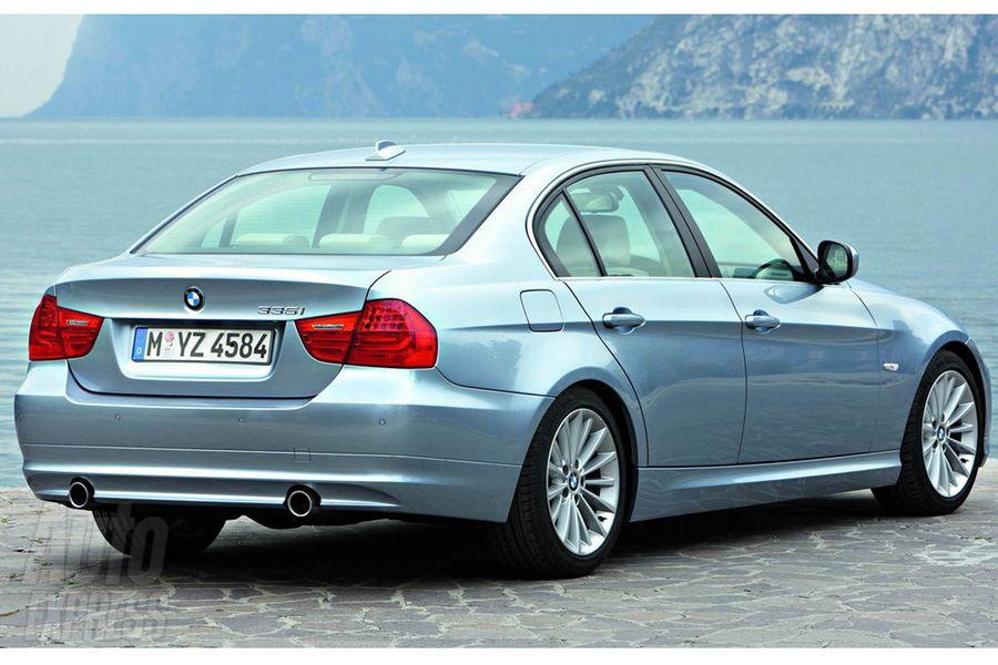 Bmw 3 Series 2011 Coupe. 2011 BMW 3-Series Coupe and
