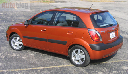  on The Kia Rio 2006 Received The Autobytel    Editors    Choice Award For