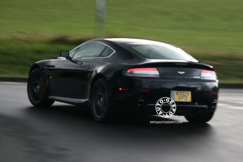Facelifted Aston Martin V8 Vantage