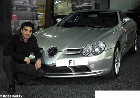 Afzal Kahn pays a record ?375,000 for F1 number plate