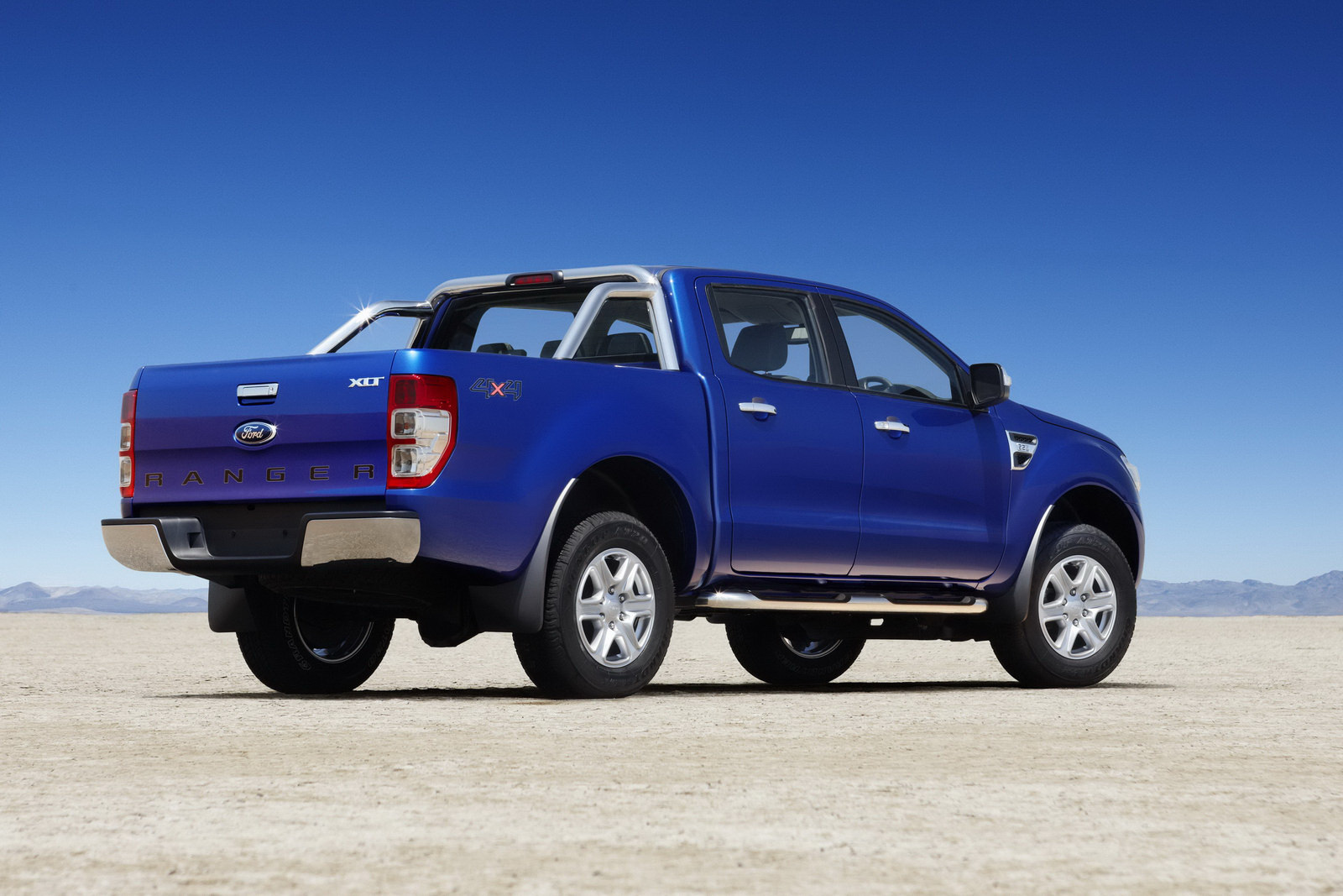 2010 Ford ranger pickup truck #2