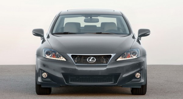 Toyota Recalls 907,000 Corollas and 385,000 Lexus IS Models